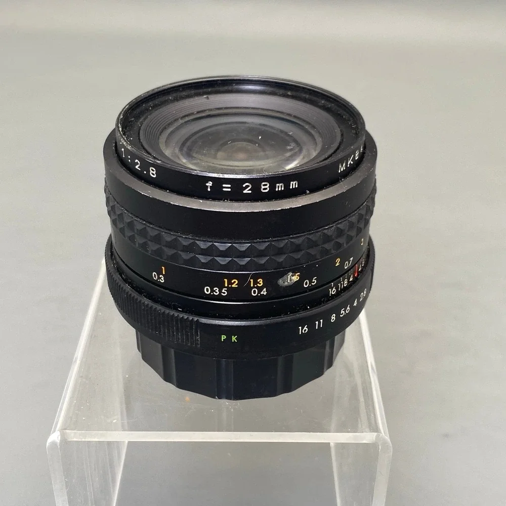 FOCAL 28mm F 2.8 WIDE ANGLE LENS MC AUTO SKYLIGHT 52 MM WITH LENS UNTESTED